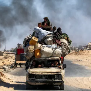 Facing Israeli Assault, Many in Gaza City Say Fleeing Again Is Worse